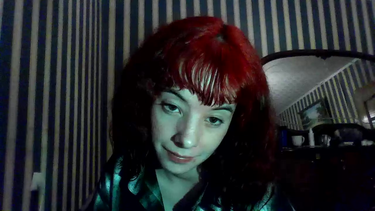 Model - Amber dirtytalk