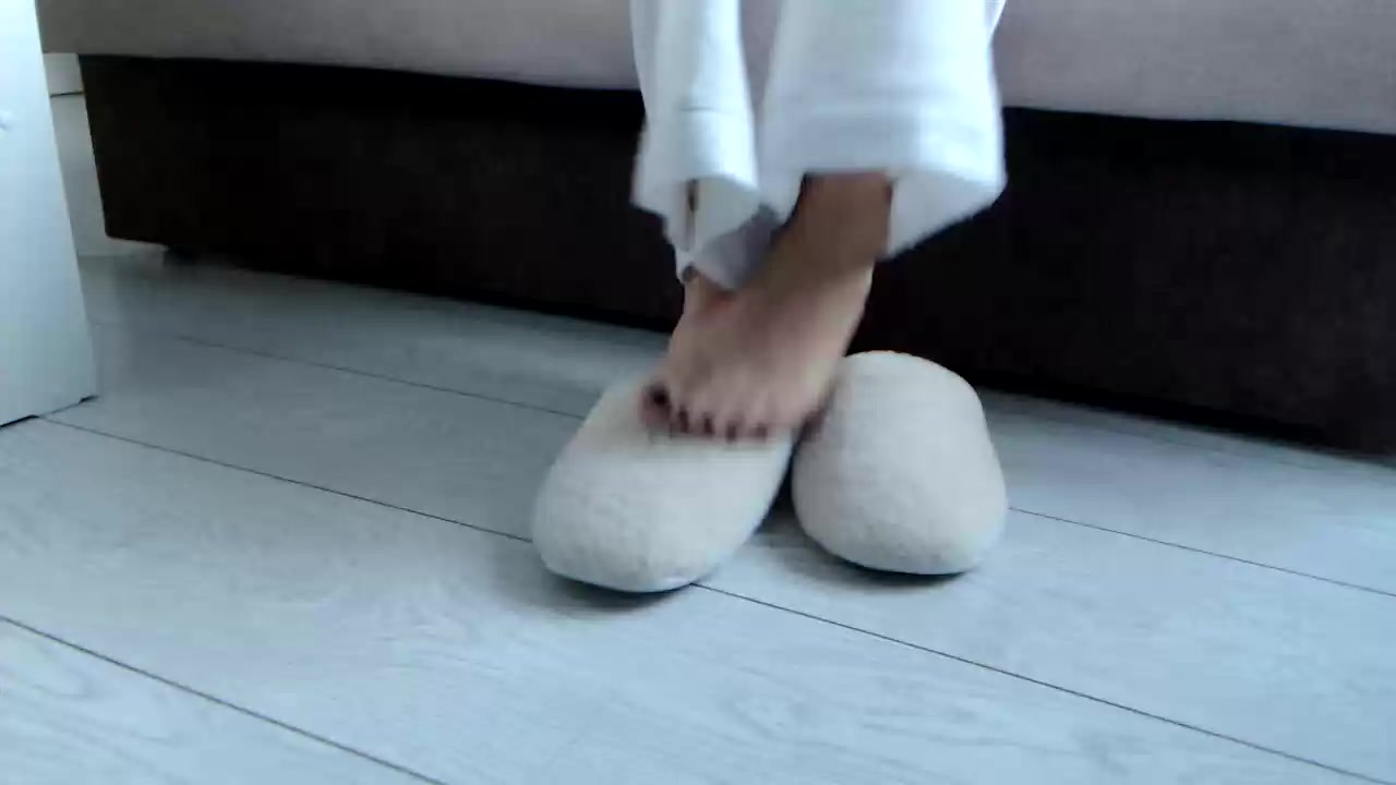 Model - MissAlisa footfetish