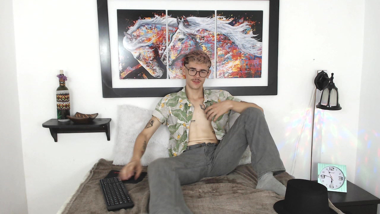 Model - austinbastet young