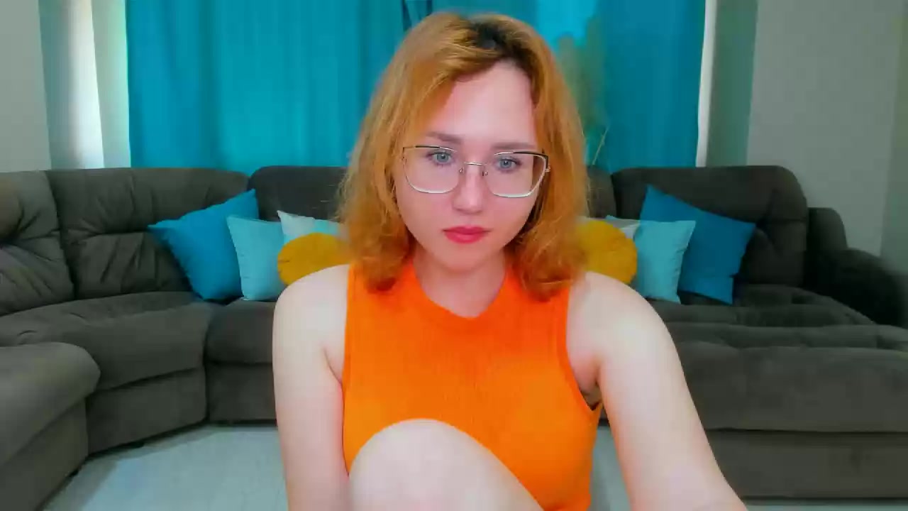 Model - TeresaArms sexy