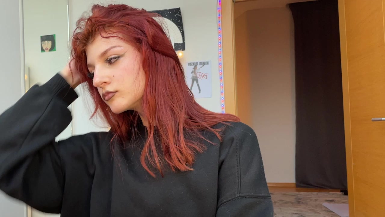 Model - Bella blowjob