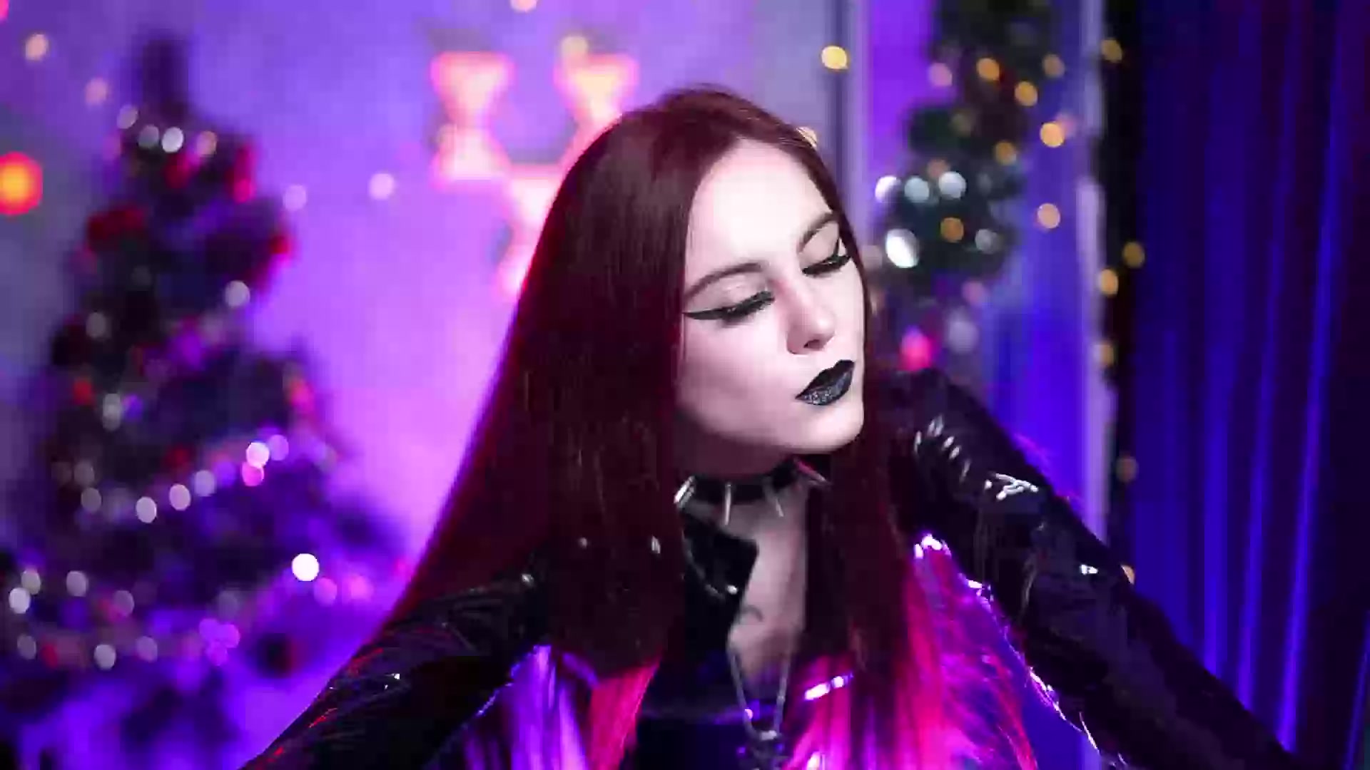 Model - Nelle_ blowjob