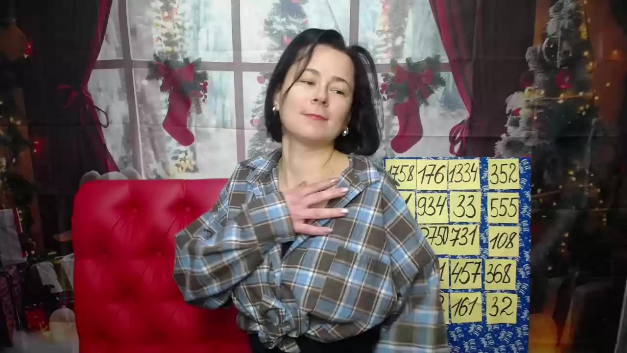 Model - MarieSho bigtits