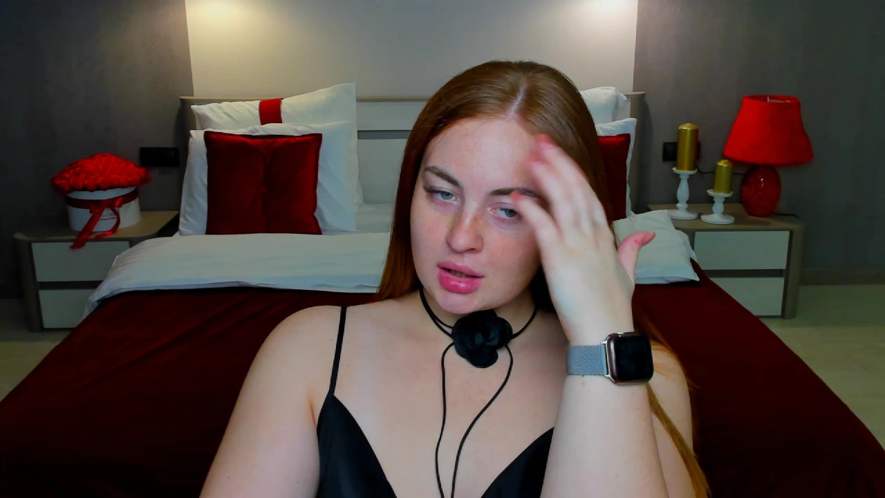 Model - EsterDior bigass