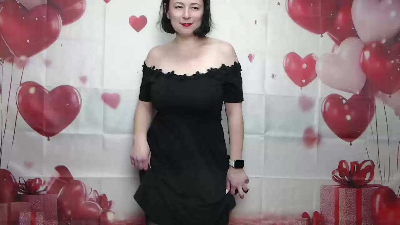 Model - MarieSho bigtits