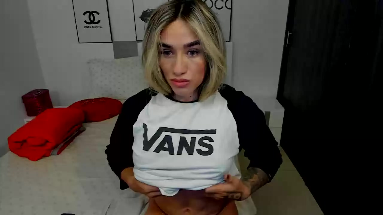 Model - Sofia Borton anal