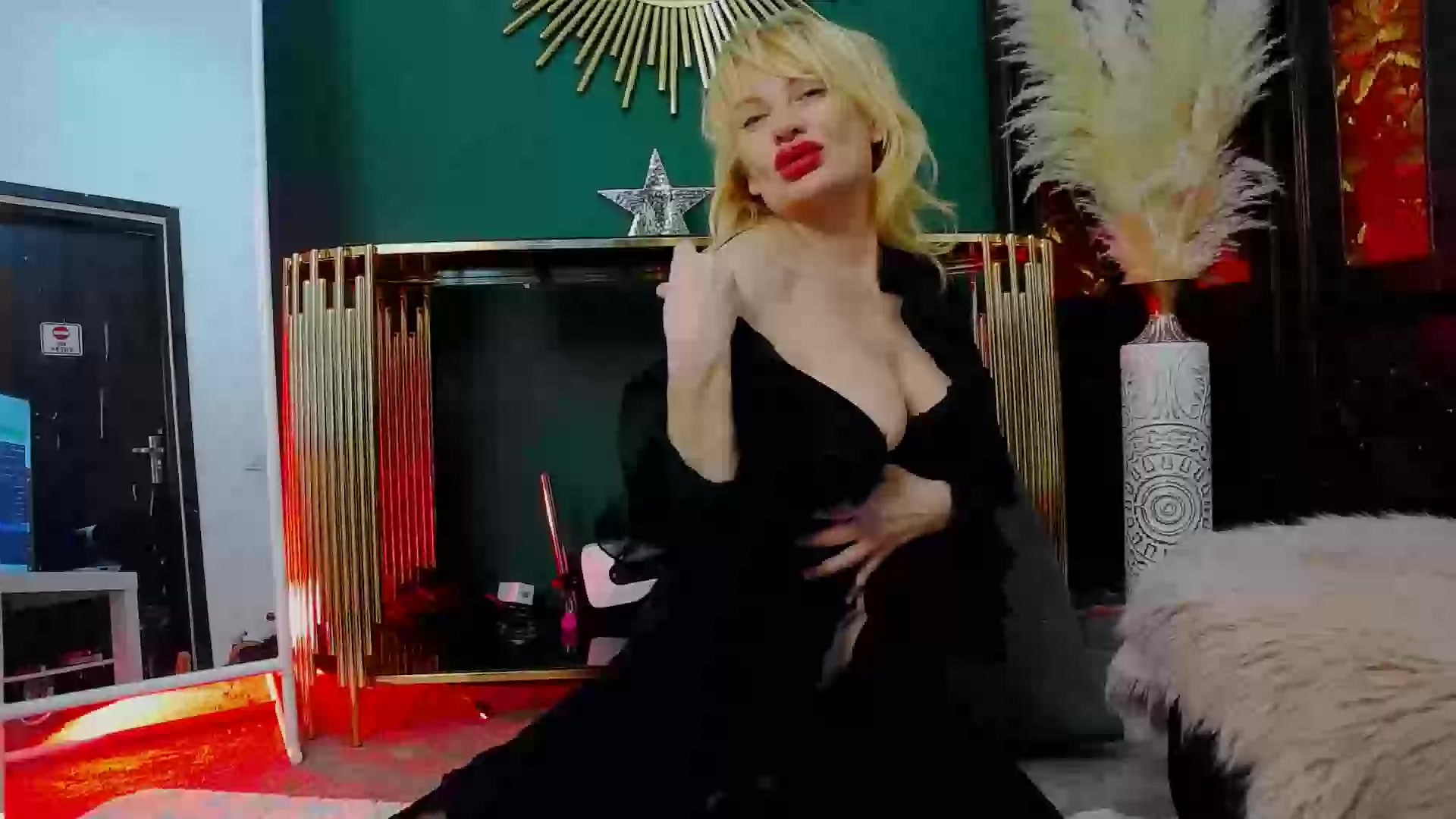 Model - Natasha Ivacenko anal