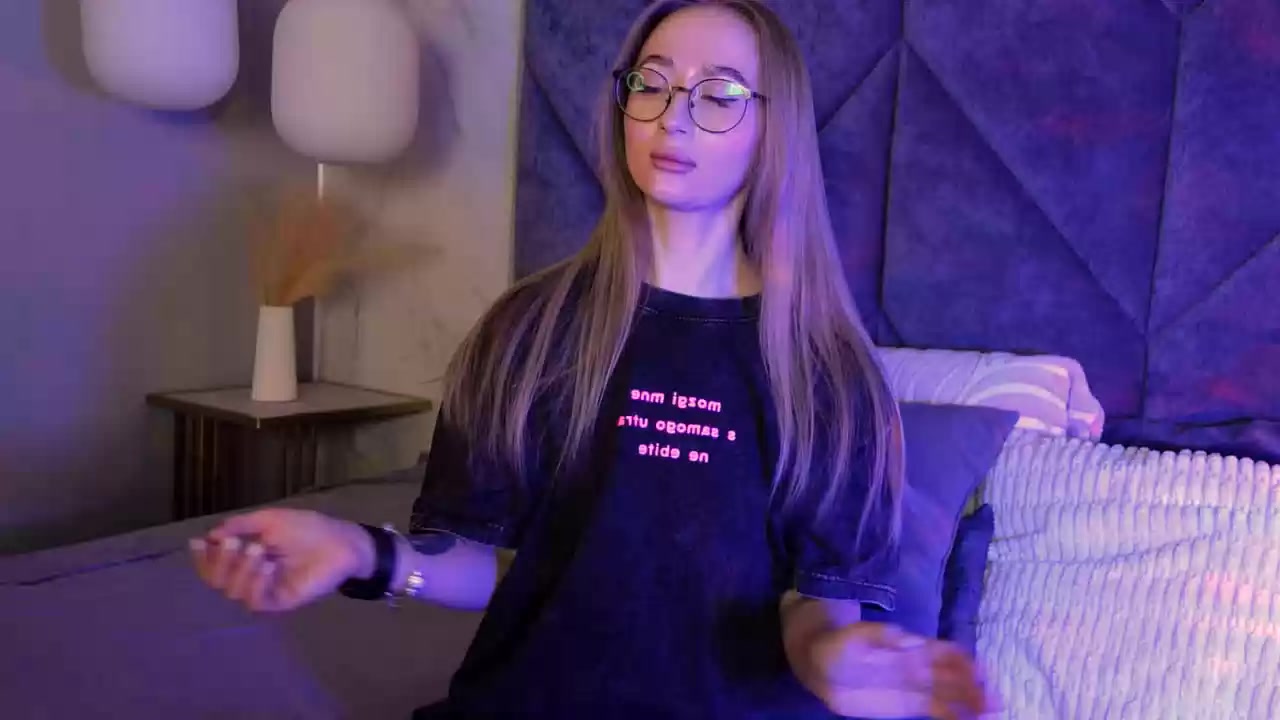 Model - Victoria Goddess