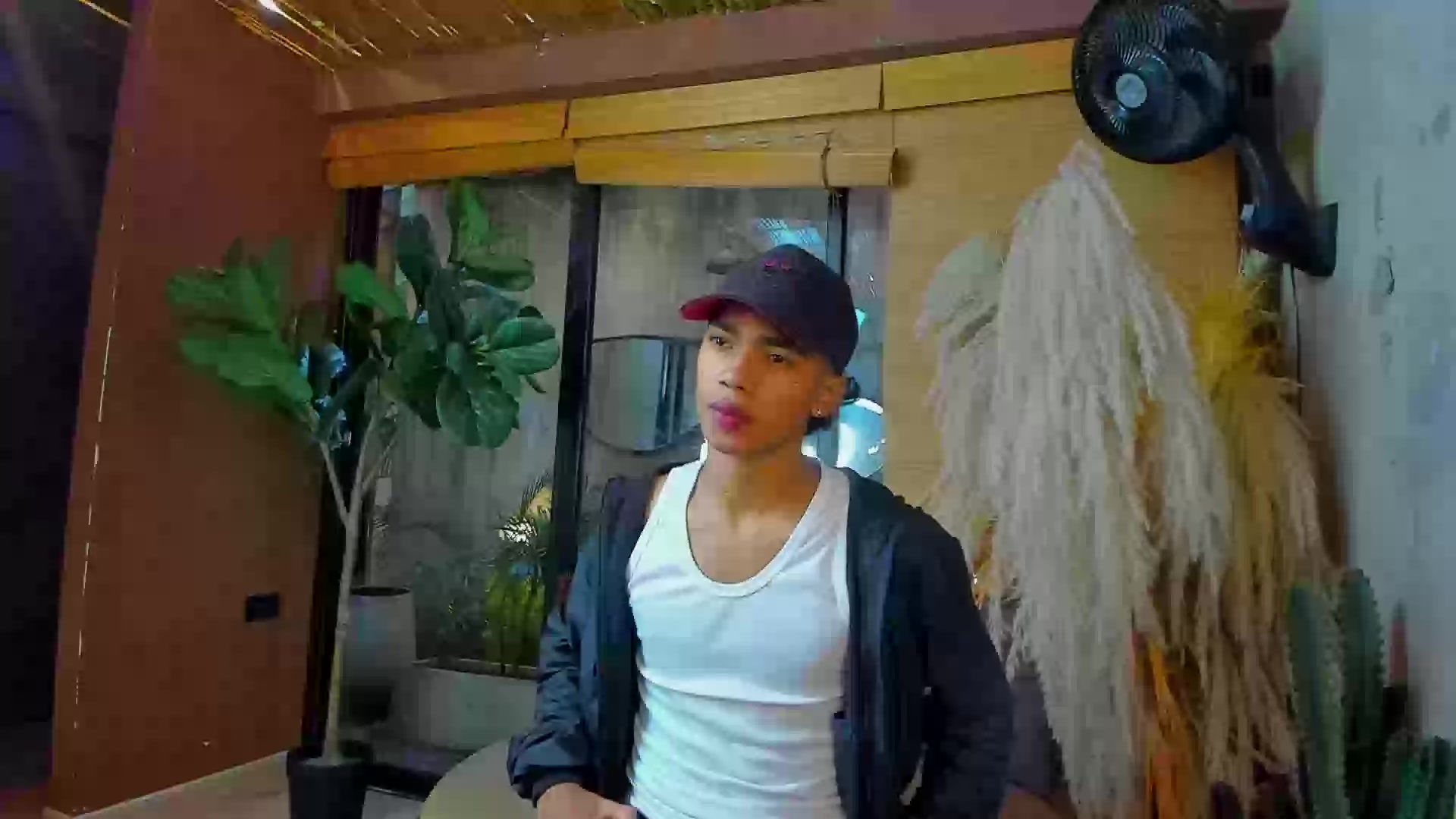 Model - AlanCutee joi