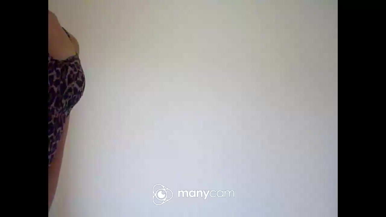 Model - lovellyblond fastresponse