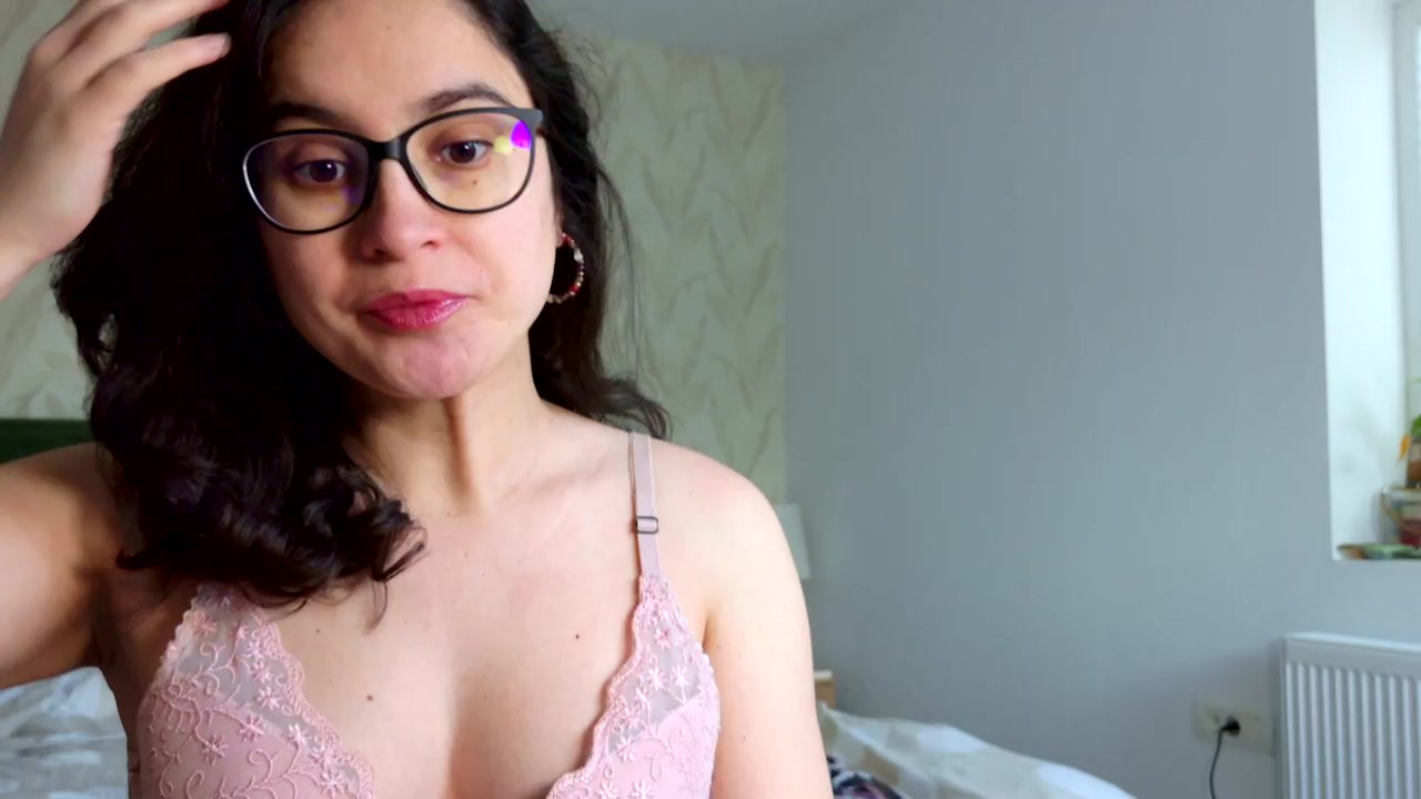 Model - PinkNextDoor heels