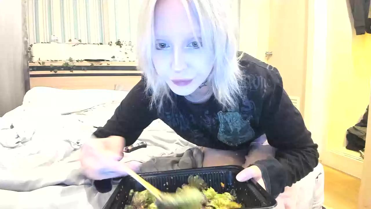 Model - SweetLesly anal