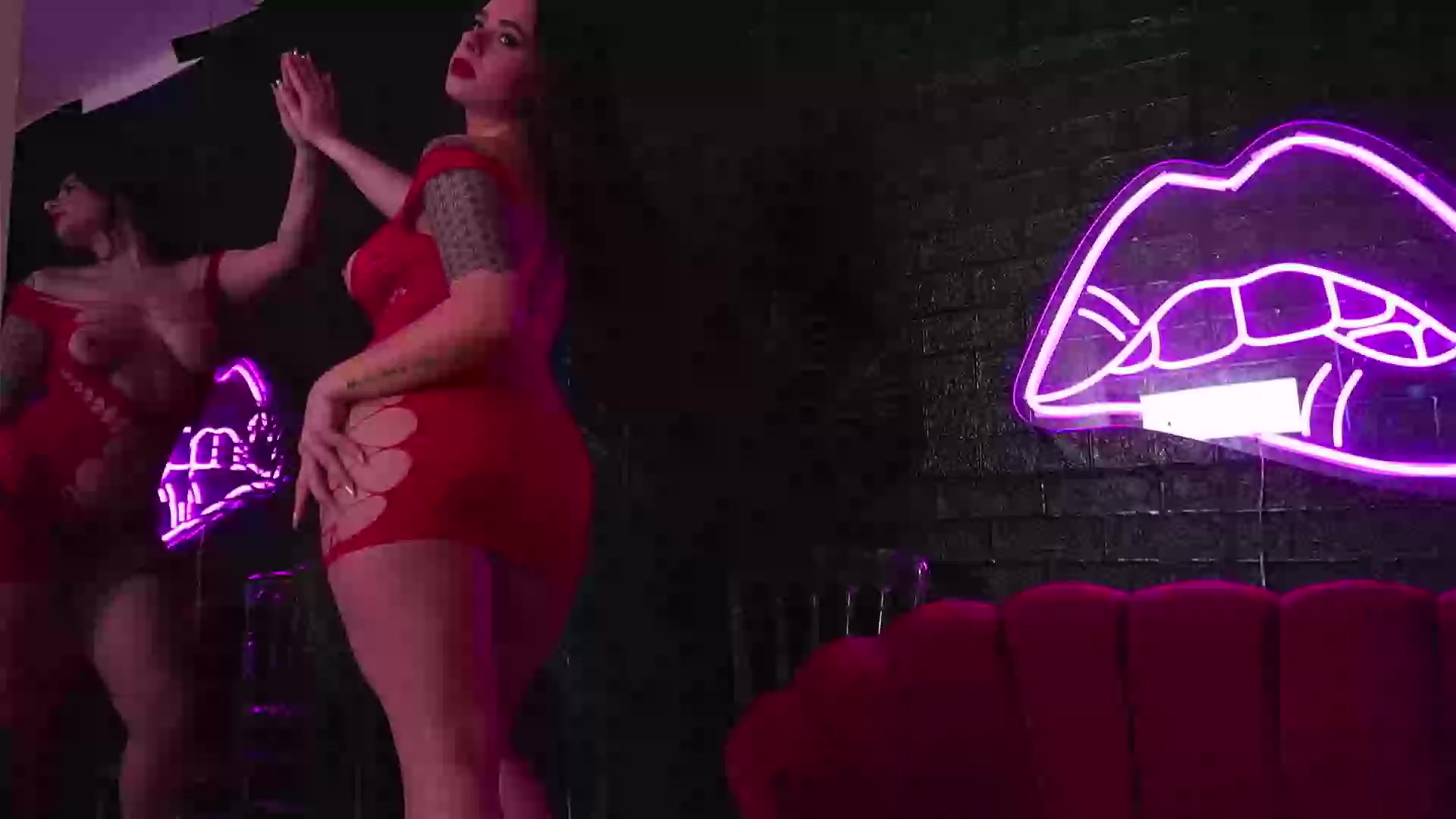 Model - AnnaBelle Rise MISTRESS