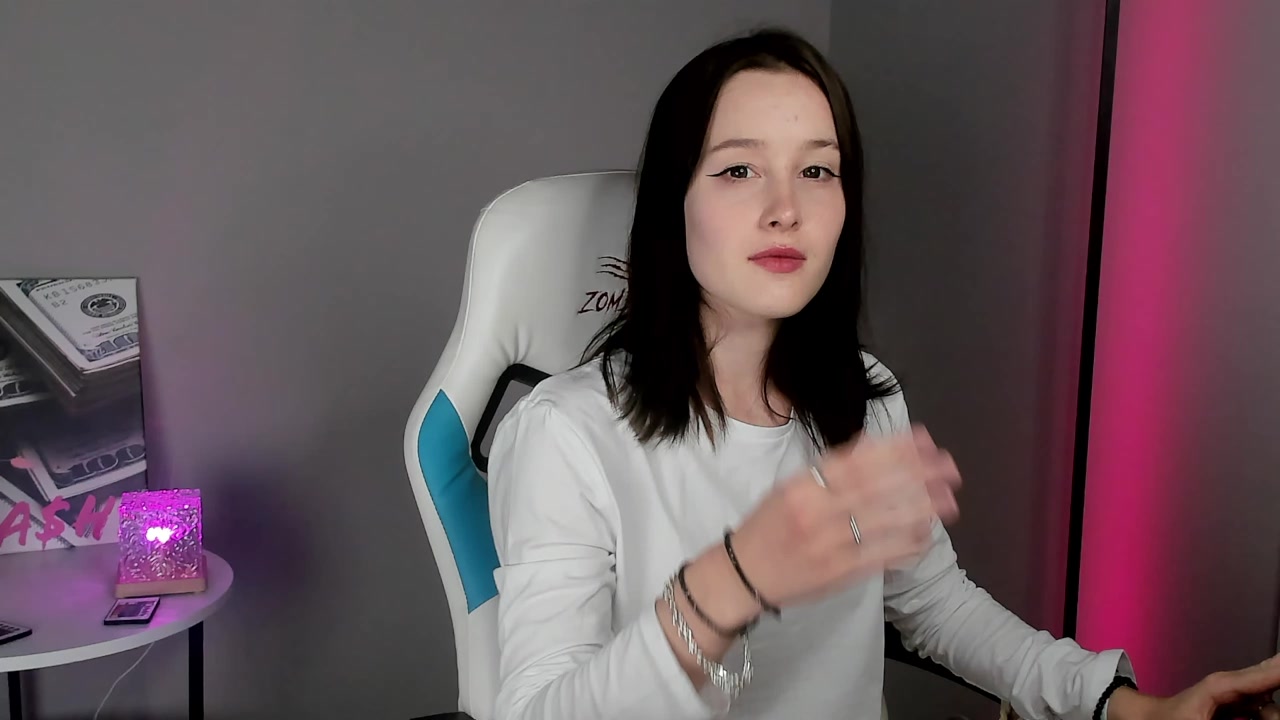 Model - Nana_Knoten roleplay