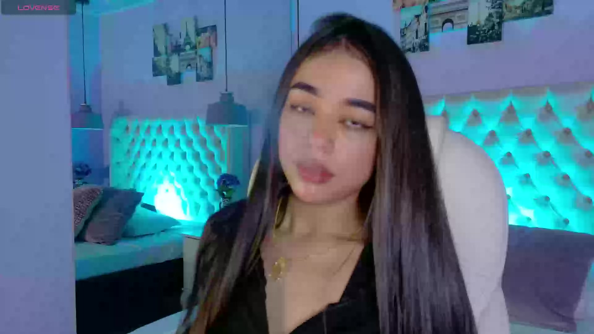 Model - TifannyWolf squirt