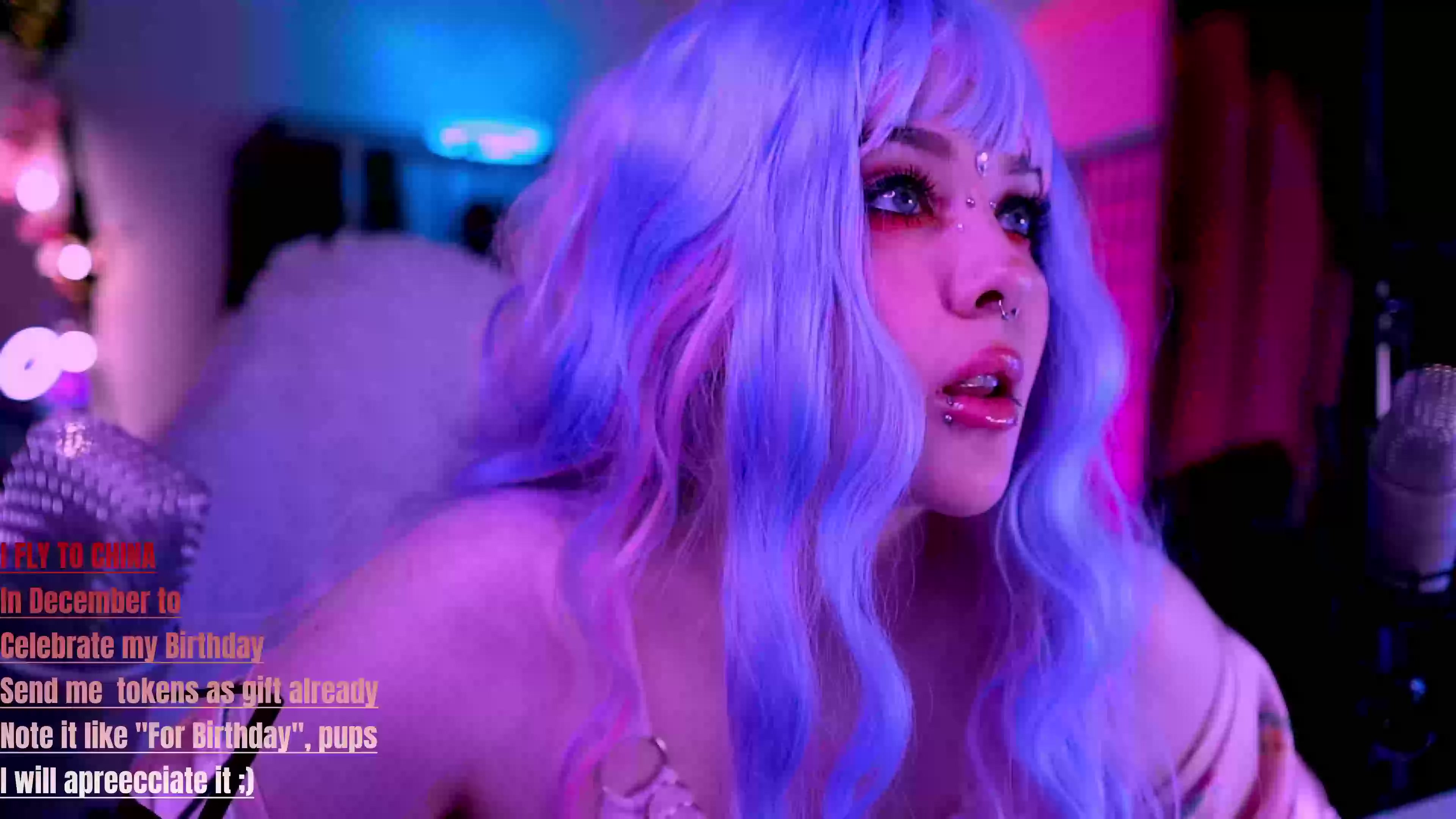 Model - Dark Queen dominatrix