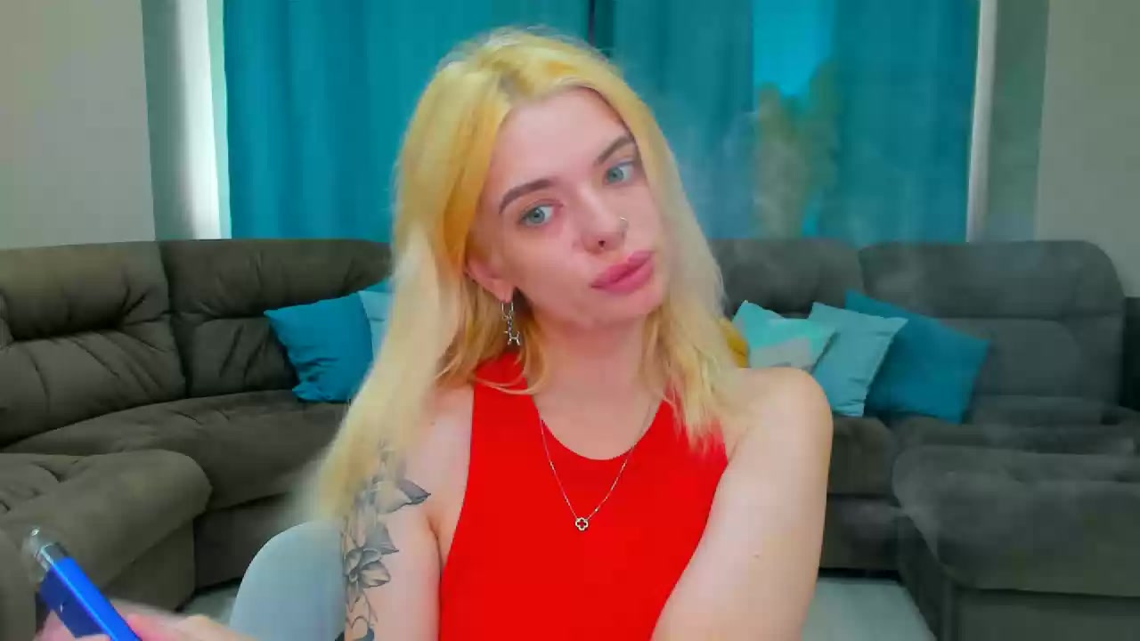 Model - AdeleCates sex