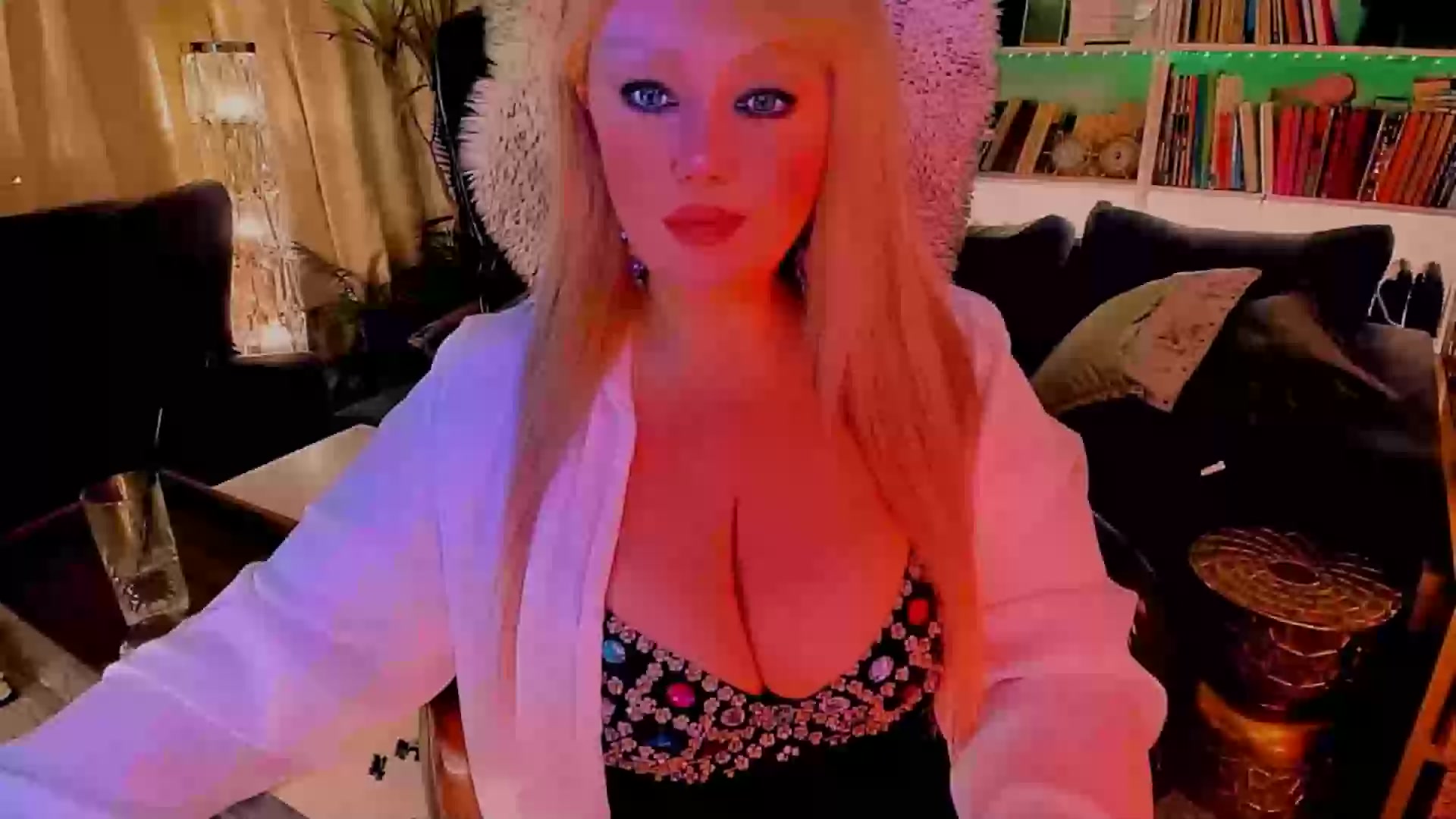 Model - DominatrixEternameUK cei