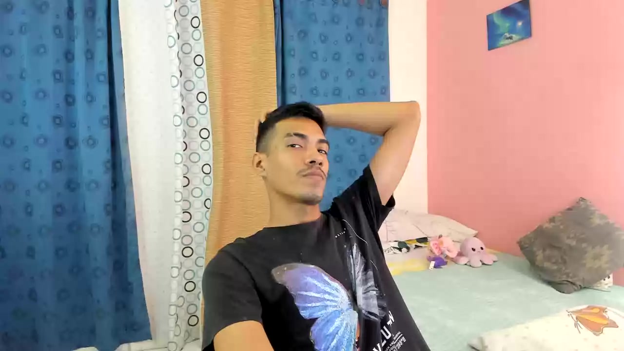 Model - MikaelGrey anal