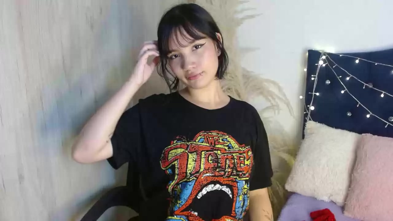 Model - cataleyadilucas blowjob