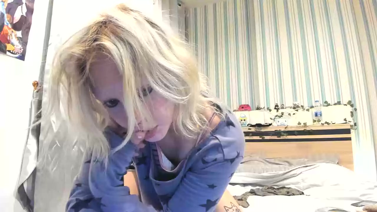 Model - SweetLesly anal