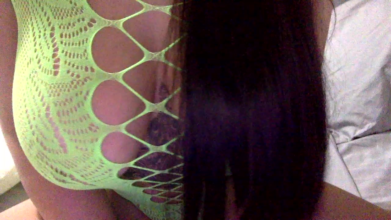 Model - GoddessJes brunette