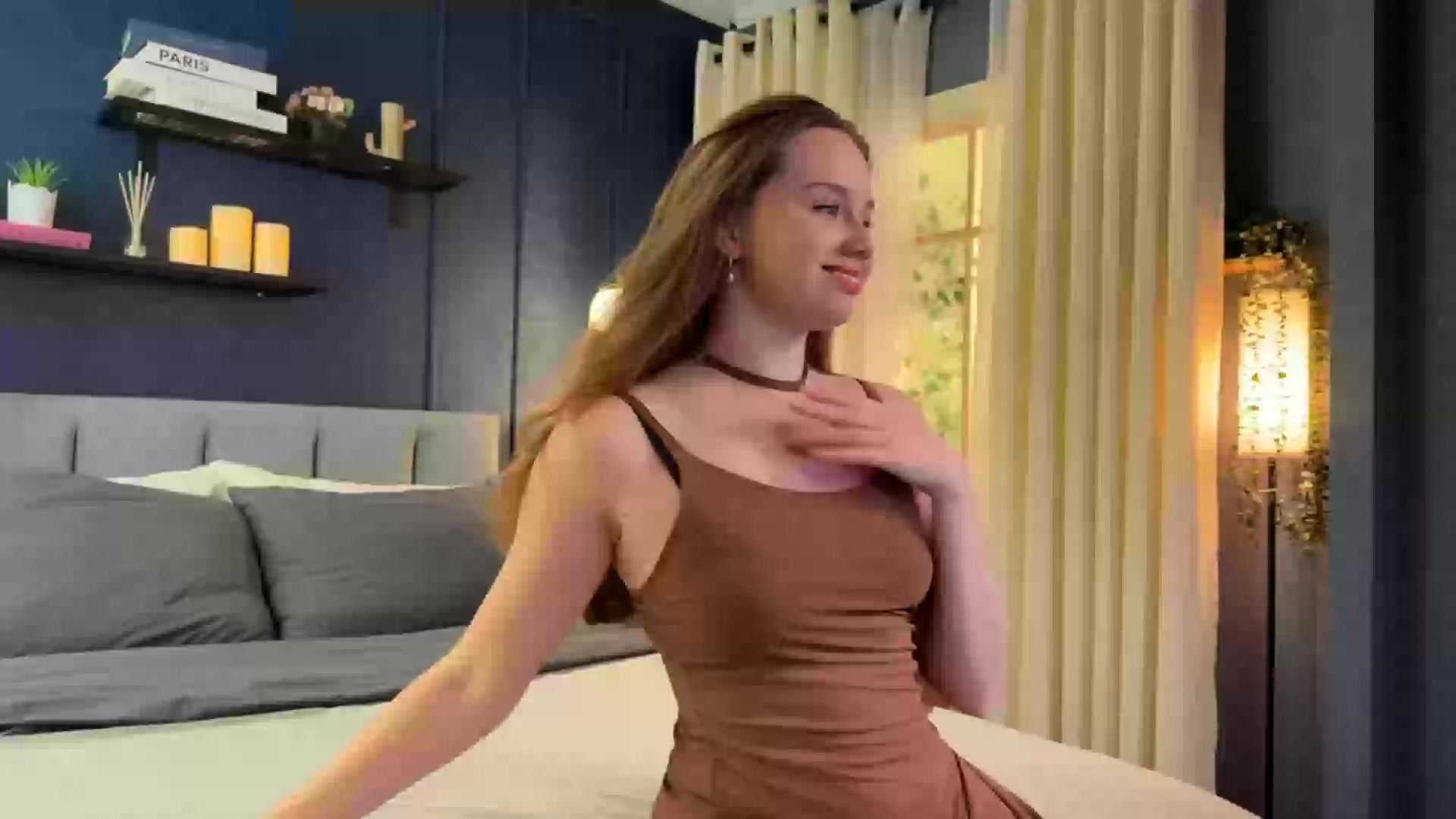 Model - Jullie young