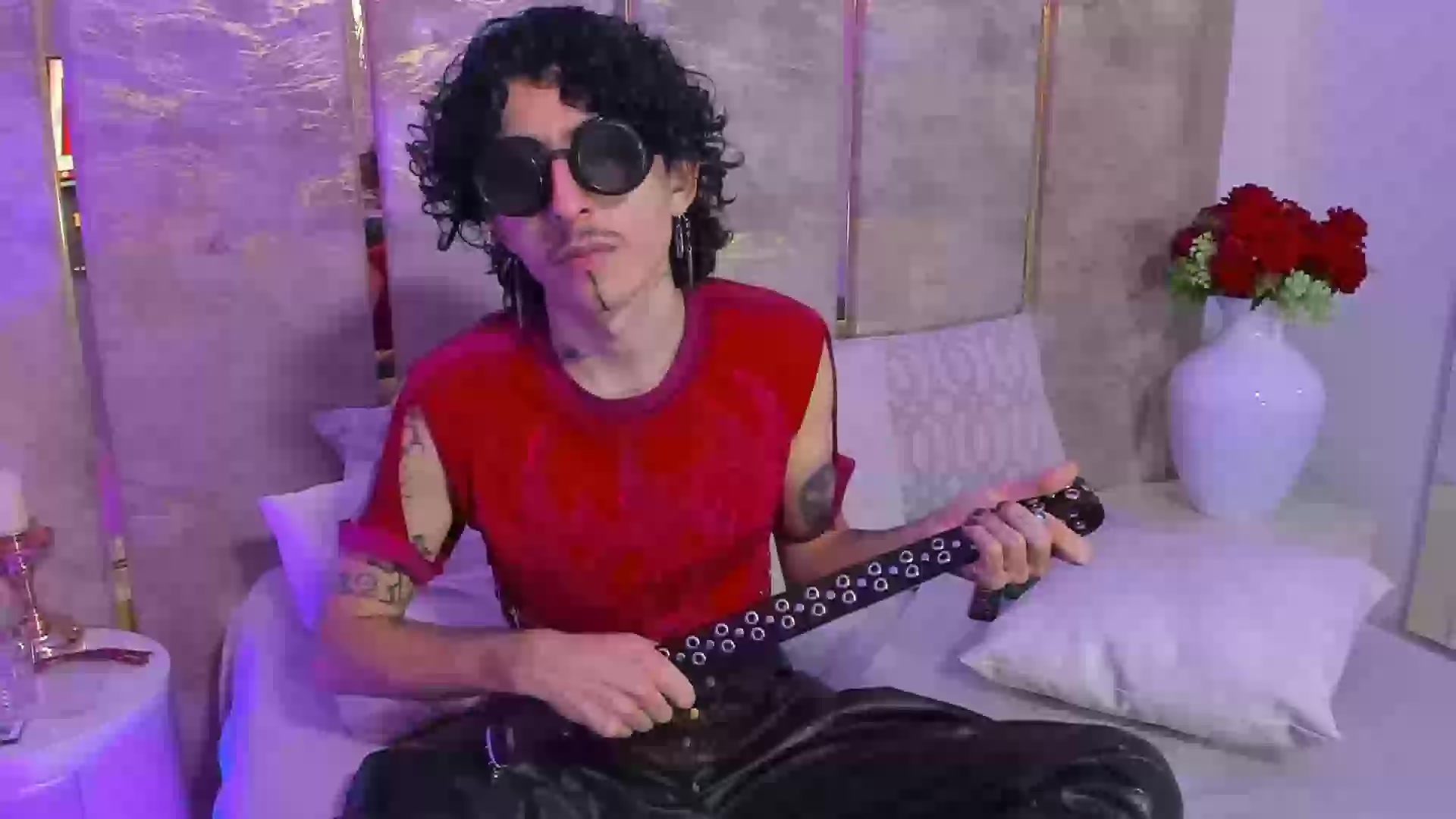 Model - NyxAether dildo