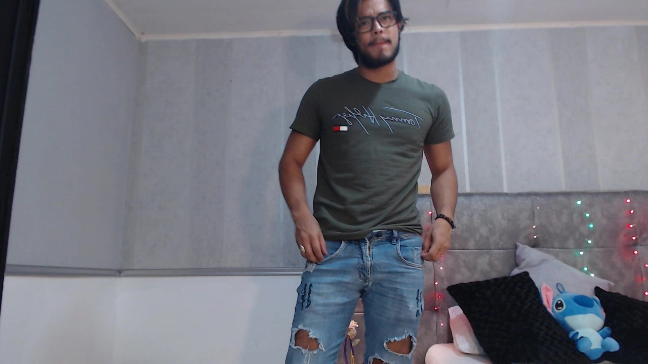 Model - Antoigne ass