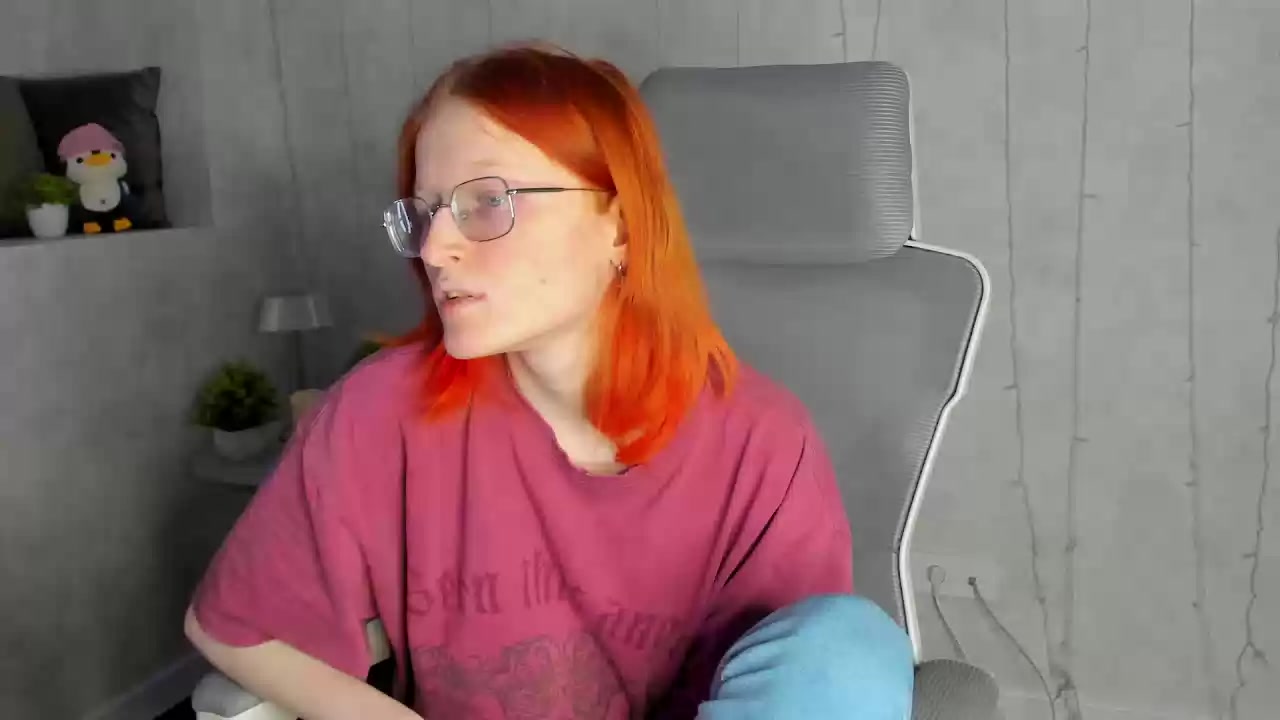 Model - ElizabethHarpper blowjob