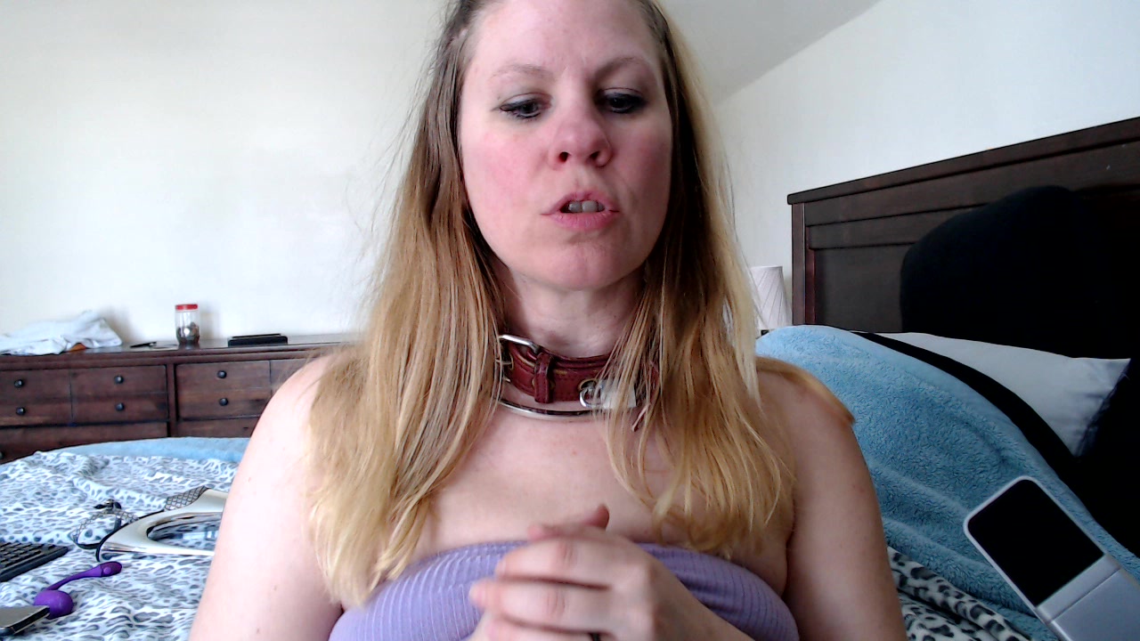 Model - MissLis fetish