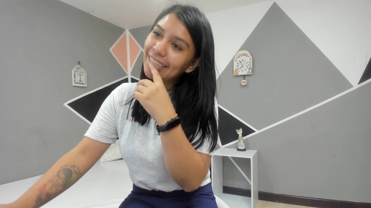 Model - sharlott19 anal