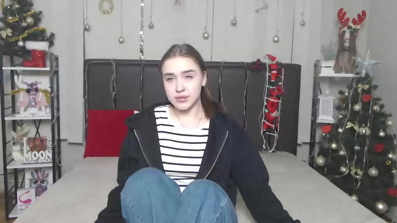 Model - LauraHlot tattoo