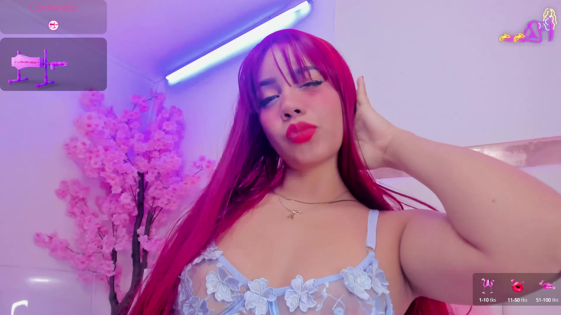 Model - Sennia Bella anal