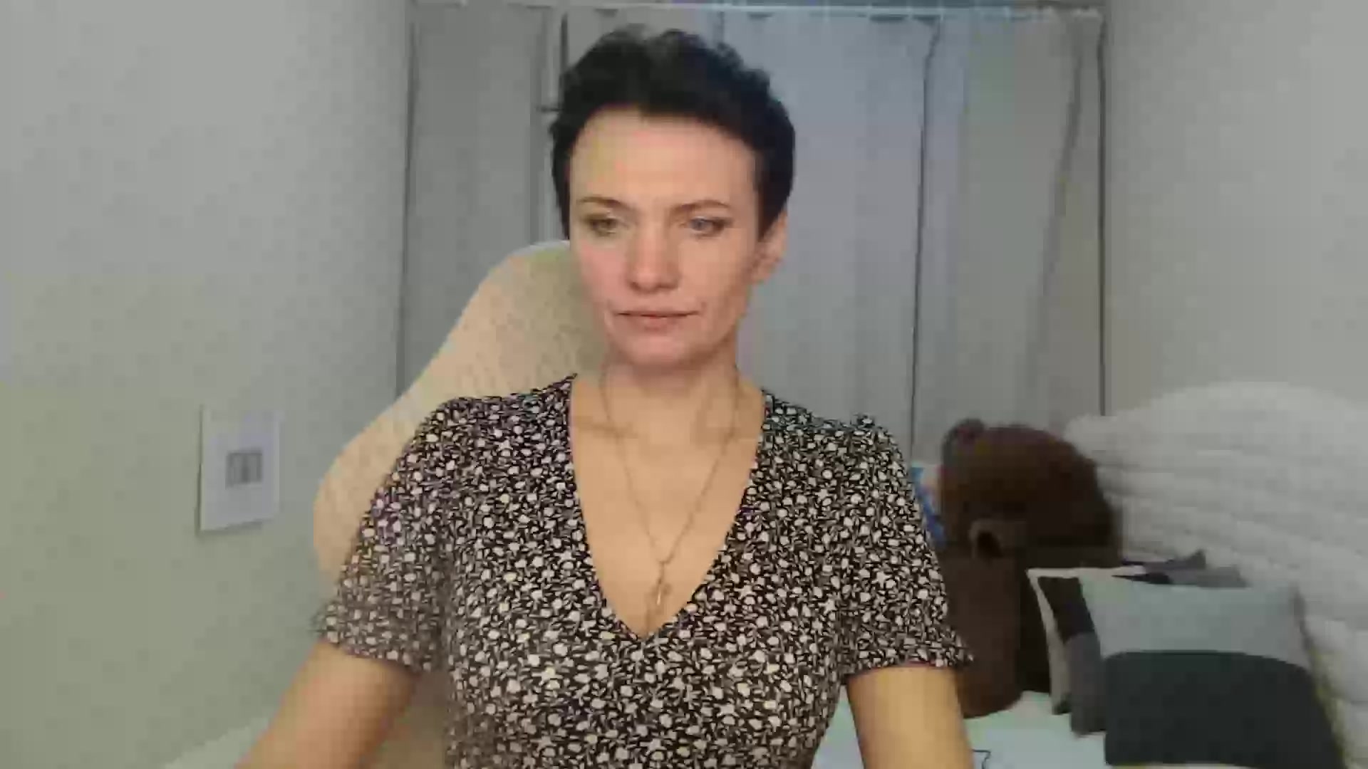 Model - KayleSmolll milf