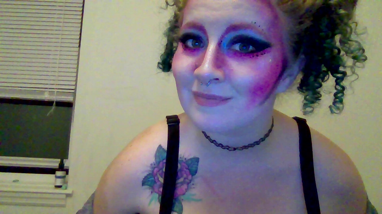 Model - Ginger Kitty bigtits