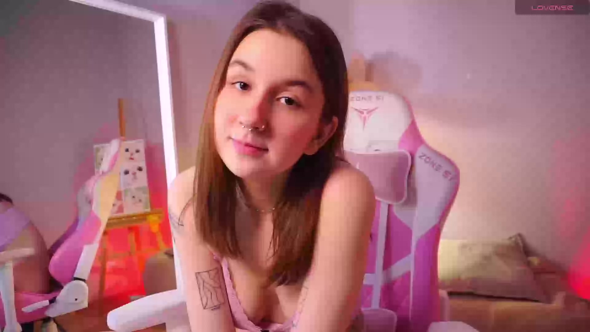 Model - Frances smalltits