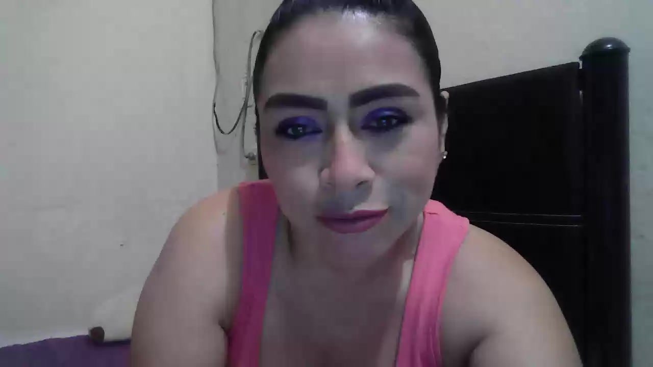 Model - DalilahMx greeneyes