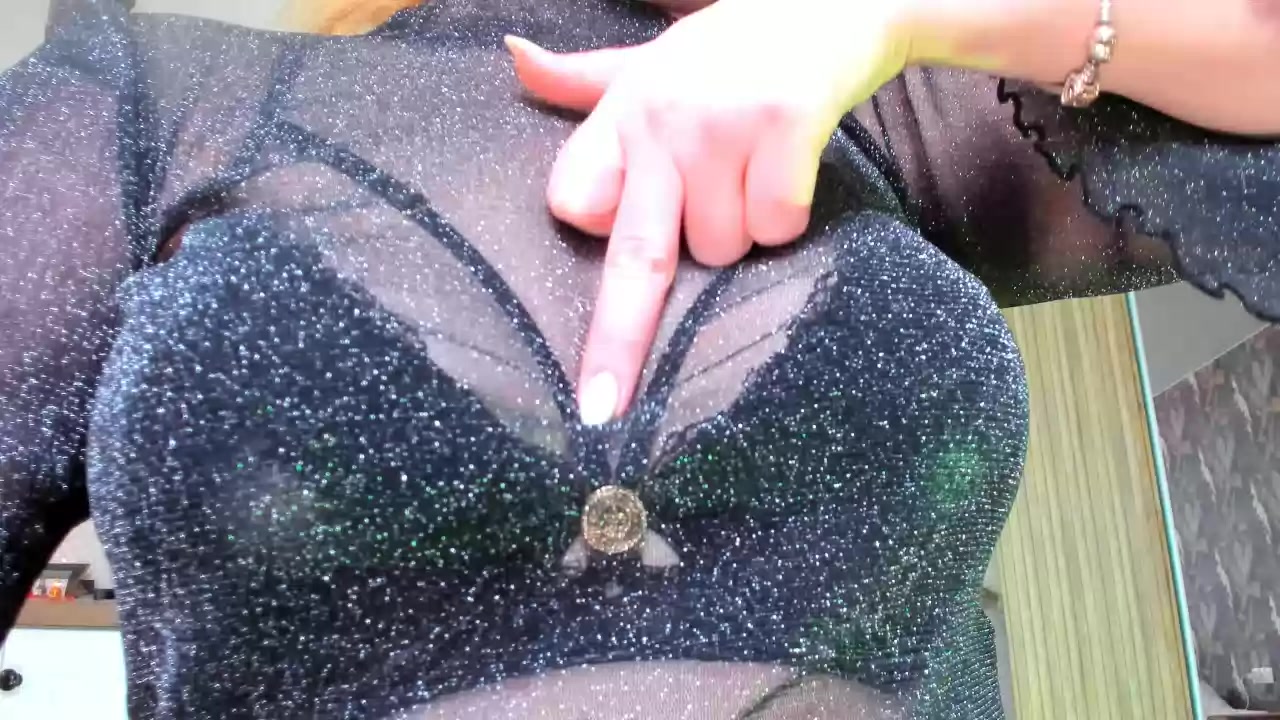 Model - JuicyPamela ass