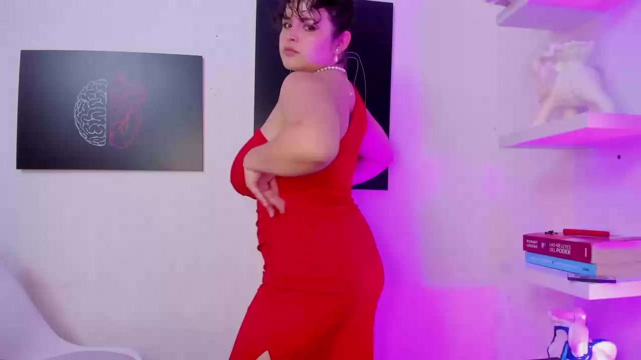 Model - SeleneLuminari femdom