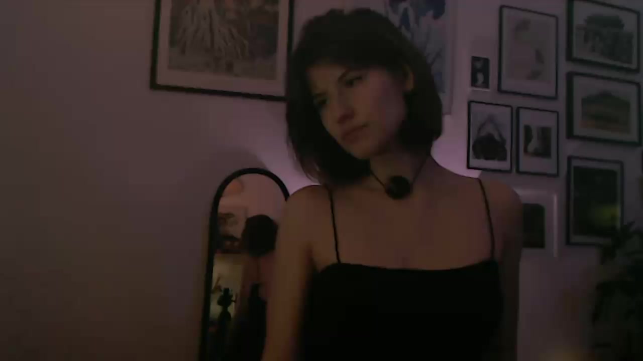 Model - Mistress Elviti findom