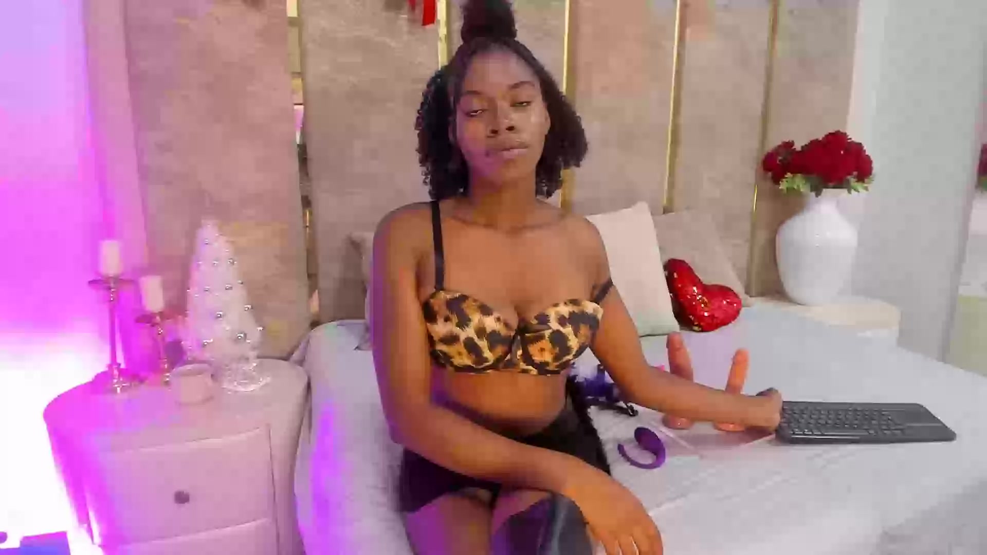 Model - NalaRoux blowjob