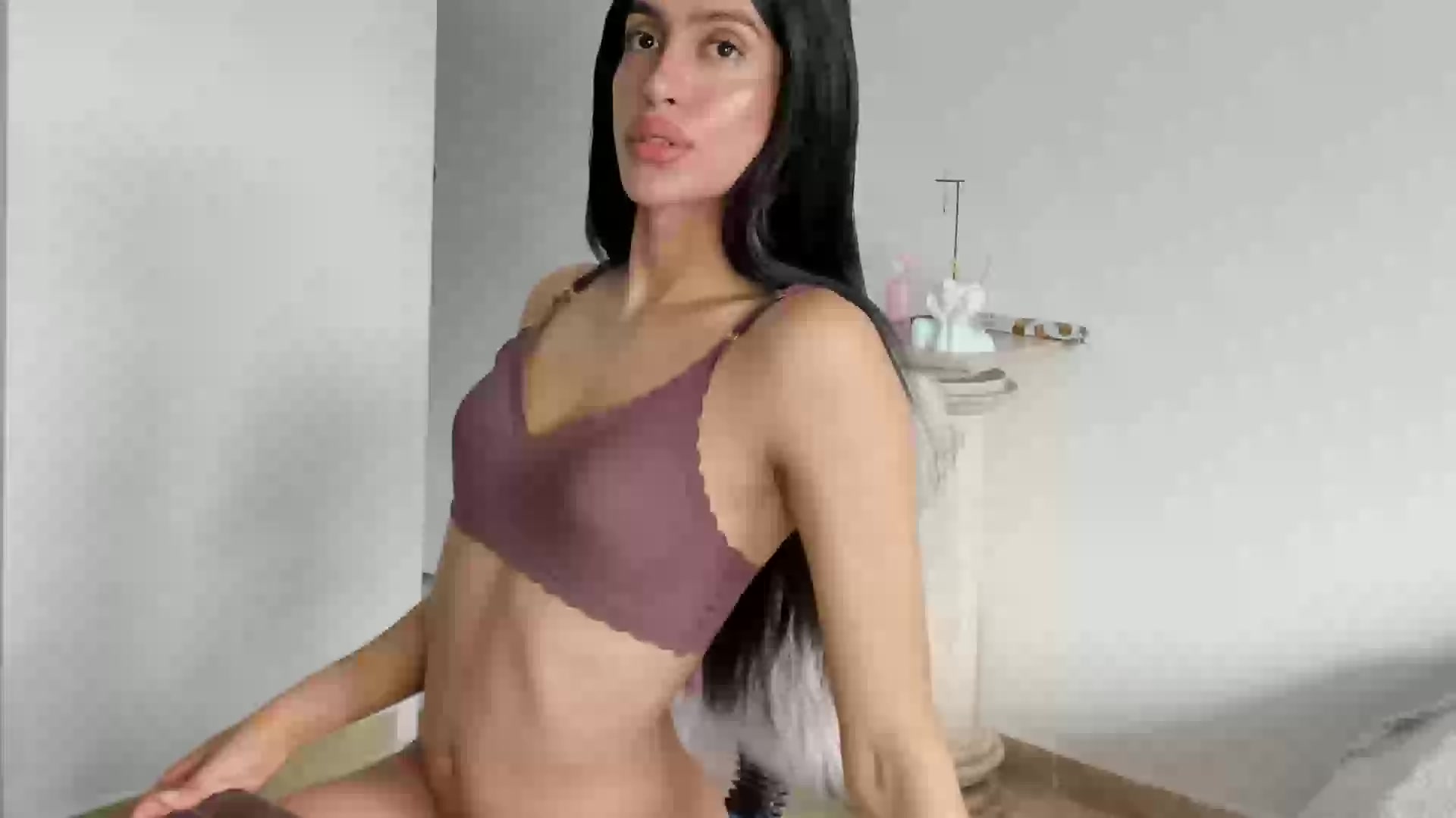 Model - Catalina Debedout blowjob
